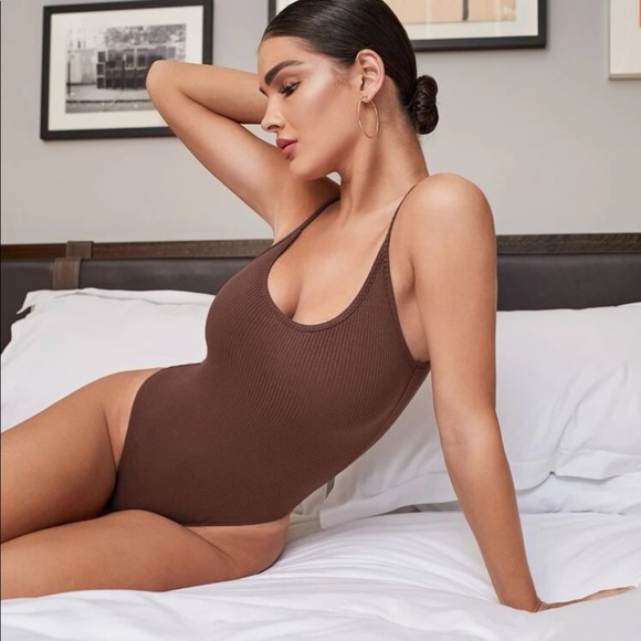 Bodysuit tank top open back one piece coffee brown basic rib knit top - Picture 2 of 7